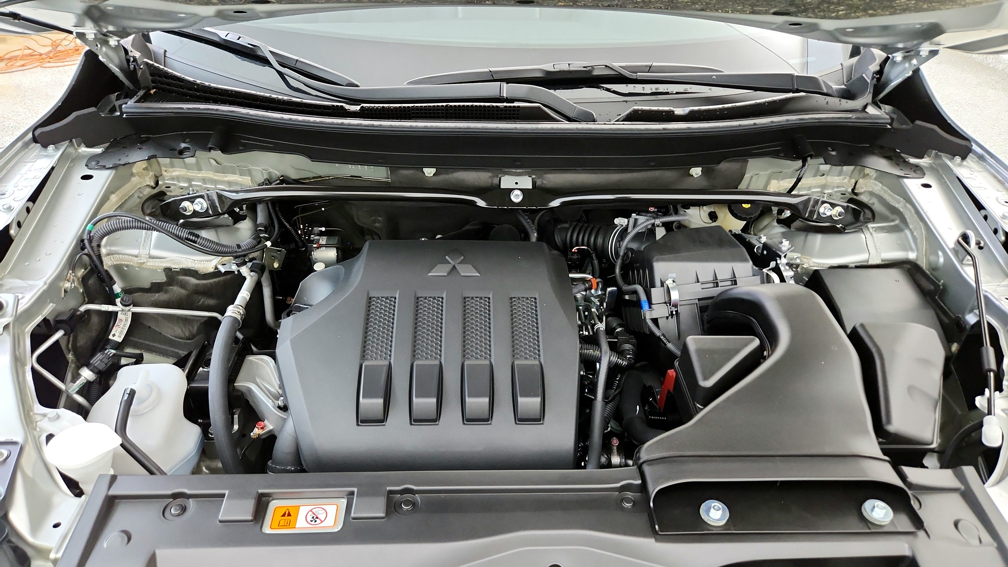 Used 2025 Mitsubishi Eclipse Cross AWD image 31