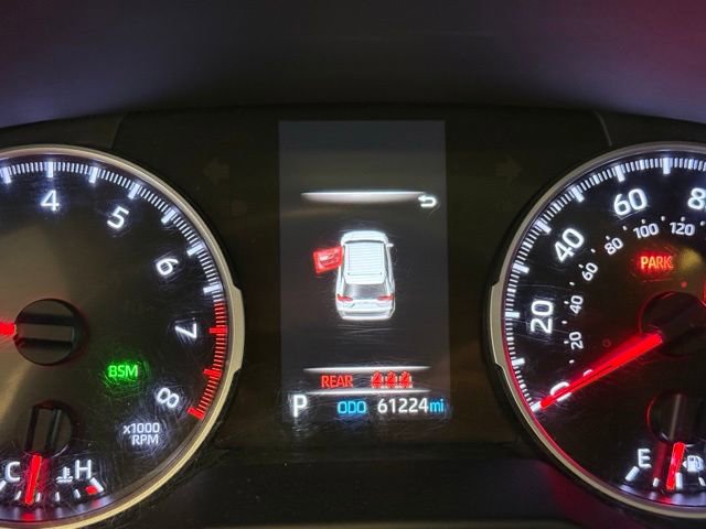 Used 2020 Toyota RAV4 XLE Premium image 12