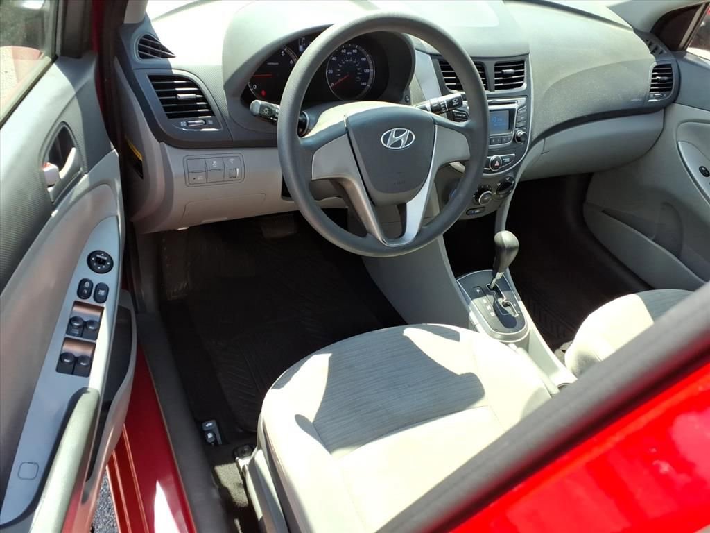 Used 2016 Hyundai Accent SE FWD image 16