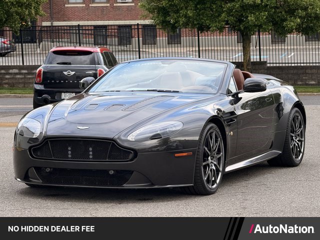 Used 2017 Aston Martin V12 Vantage S RWD image 1