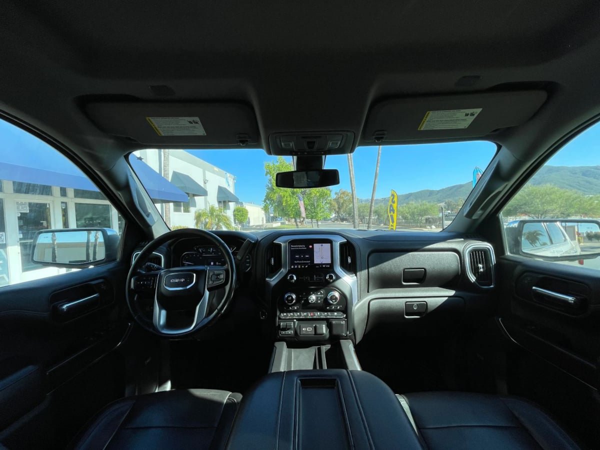 Used 2019 GMC Sierra 1500 SLT w/ SLT Premium Plus Package AWD/4WD image 16