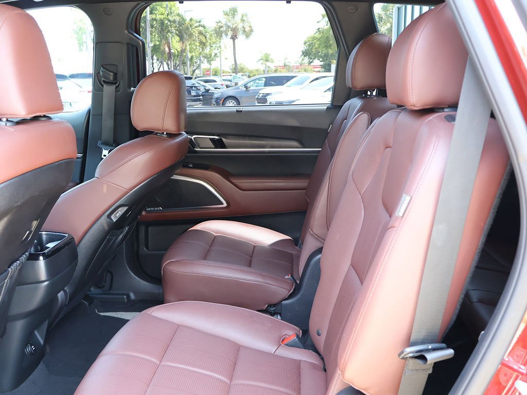 Used 2024 Kia Telluride SX image 38