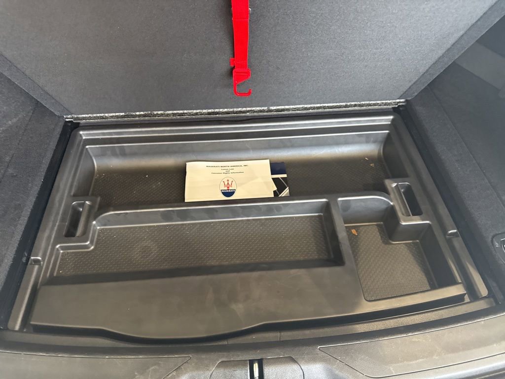 Used 2022 Maserati Levante GT AWD/4WD image 15