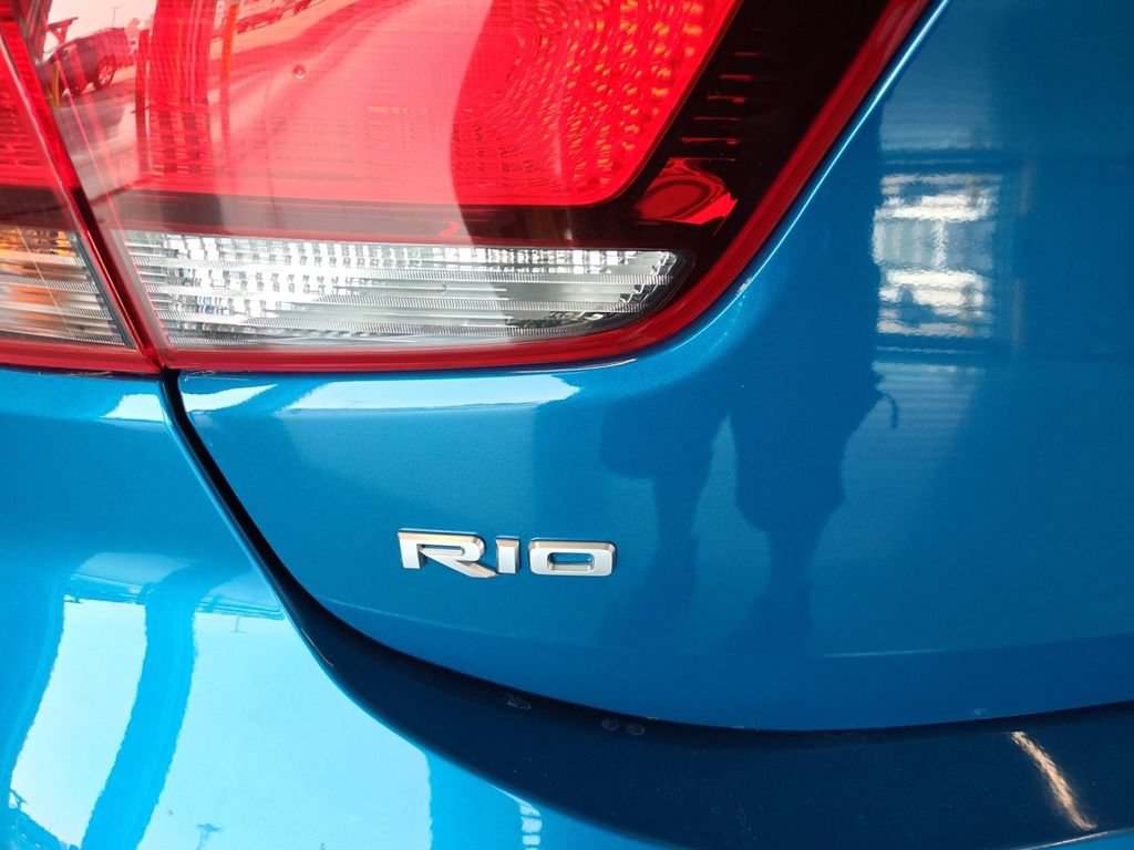 Used 2022 Kia Rio S FWD image 27