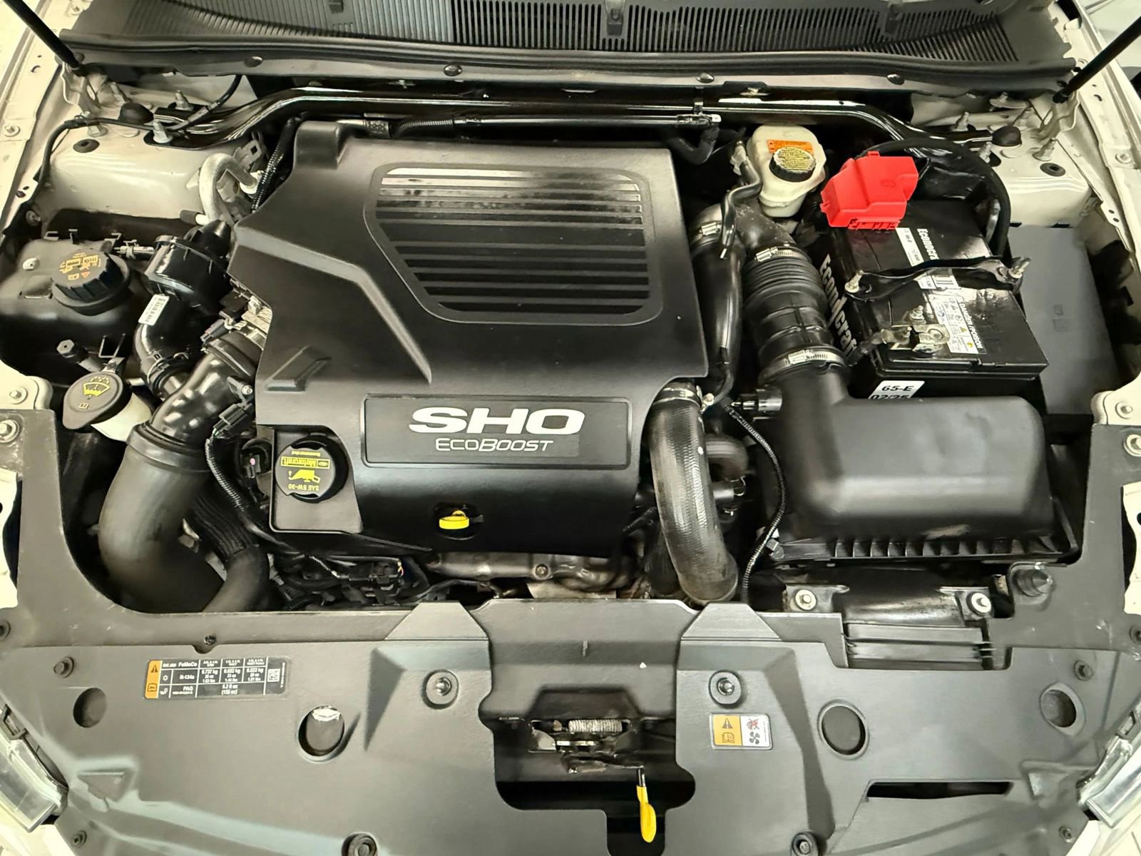 Used 2014 Ford Taurus SHO w/ Equipment Group 401A image 40