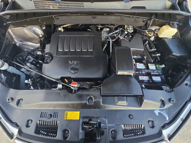 Used 2016 Toyota Highlander Plus image 31