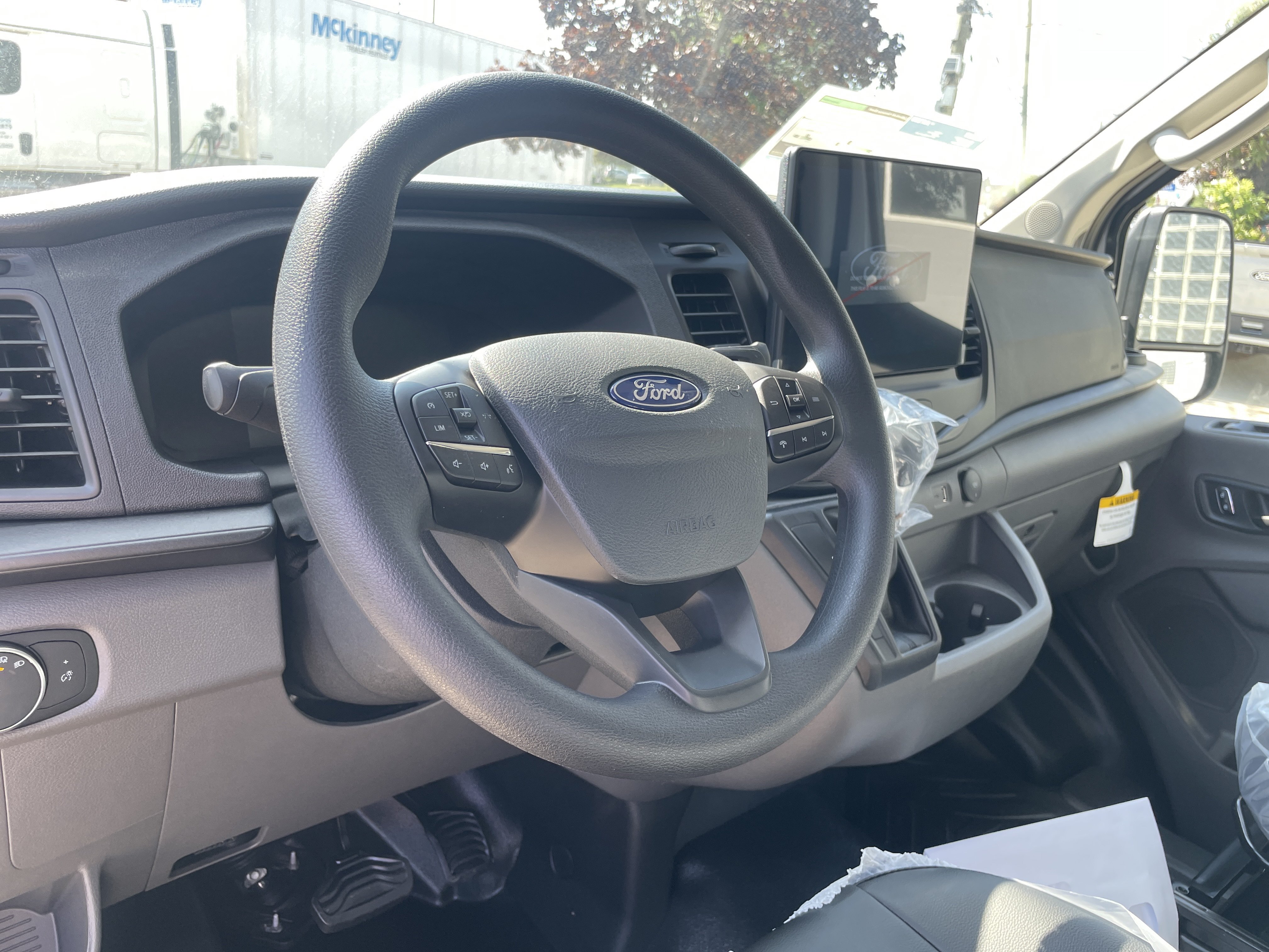 New 2027 Ford Transit 150 Low Roof w/ Load Area Protection Package RWD image 12