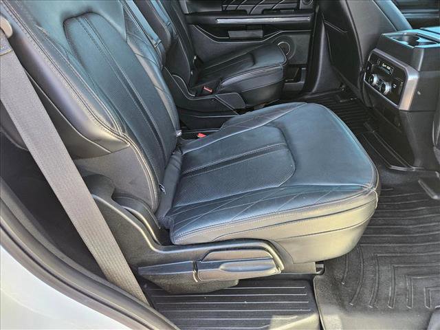 Used 2021 Ford Expedition Platinum image 23