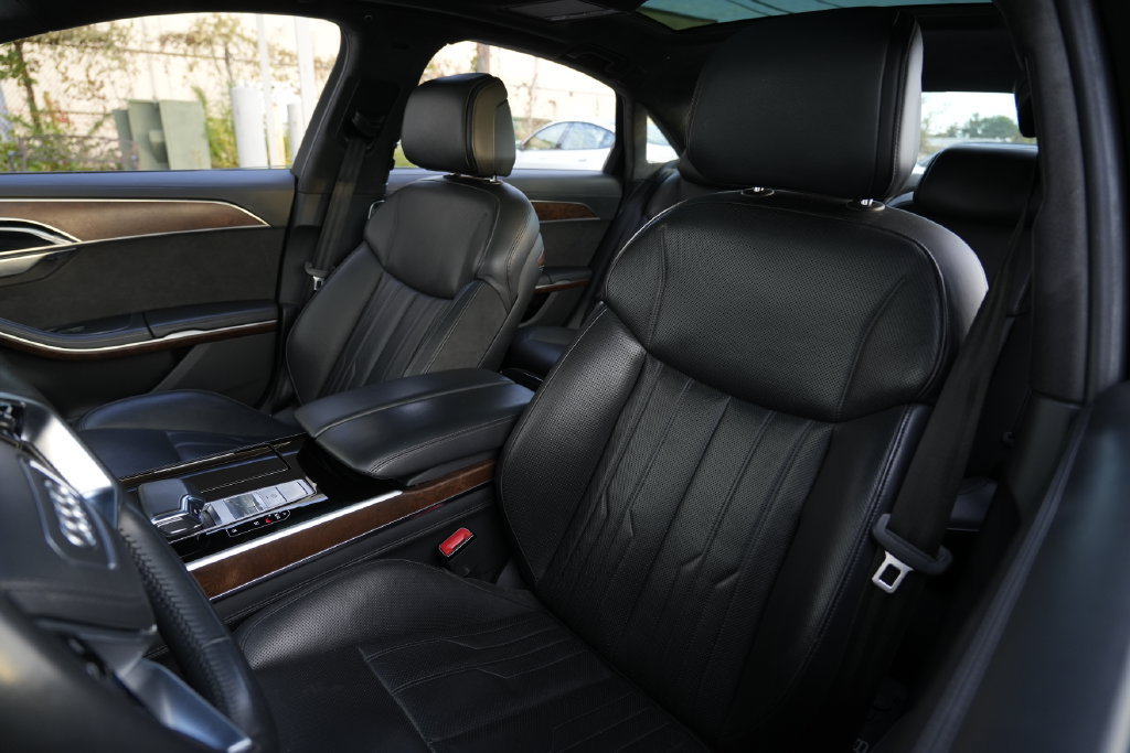 Used 2021 Audi A8 L 4.0T AWD/4WD image 25