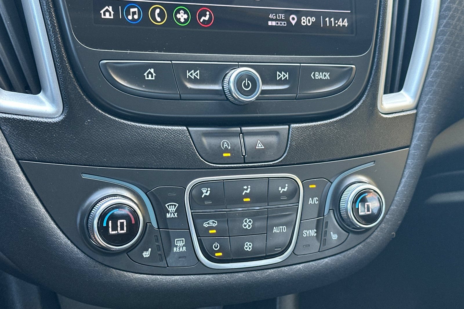 Used 2024 Chevrolet Malibu LT FWD image 19