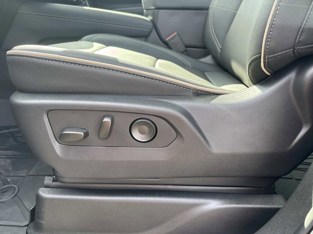 New 2026 Chevrolet Tahoe Premier image 16