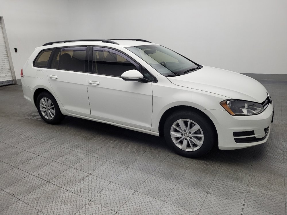 Used 2016 Volkswagen Golf S image 11