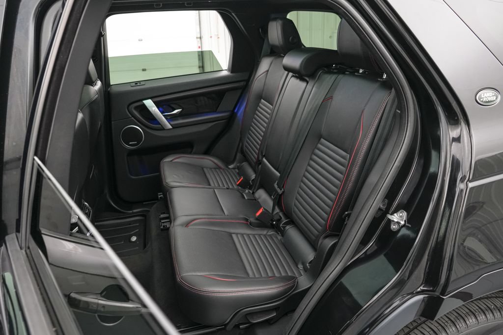 Used 2023 Land Rover Discovery Sport SE R-Dynamic AWD/4WD image 19