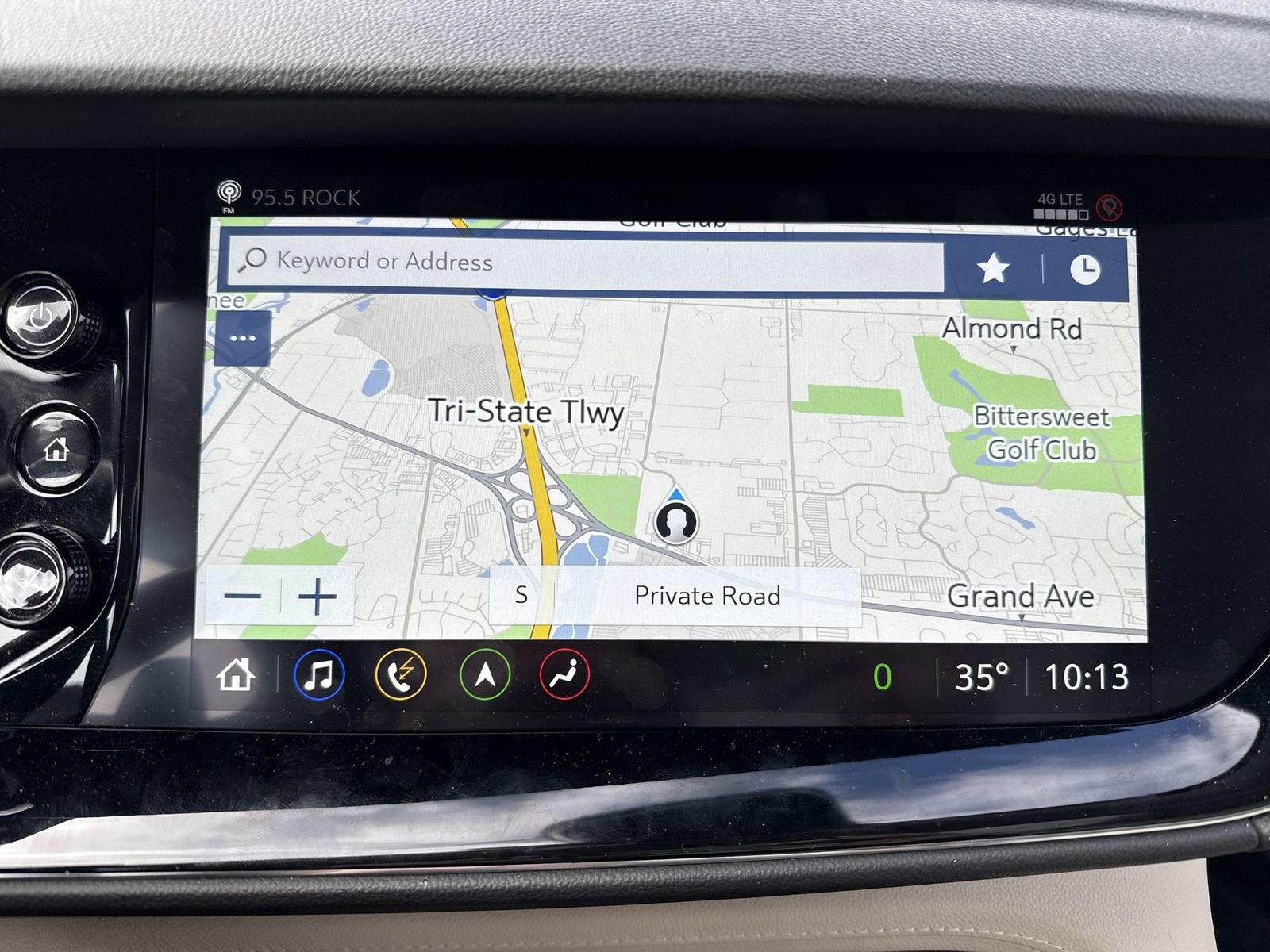 Used 2023 Buick Envision Avenir image 18