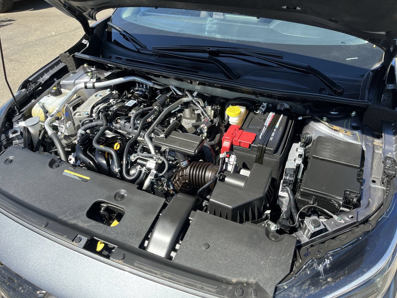 Used 2025 Nissan Sentra SR FWD image 26