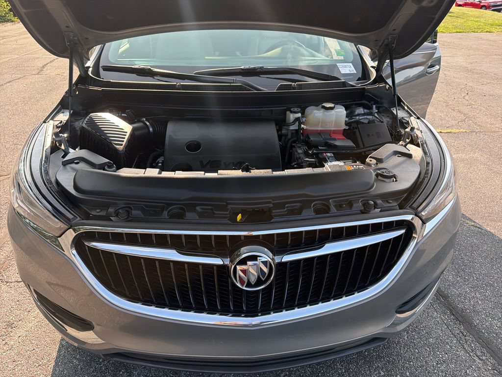 Used 2019 Buick Enclave Essence AWD/4WD image 34