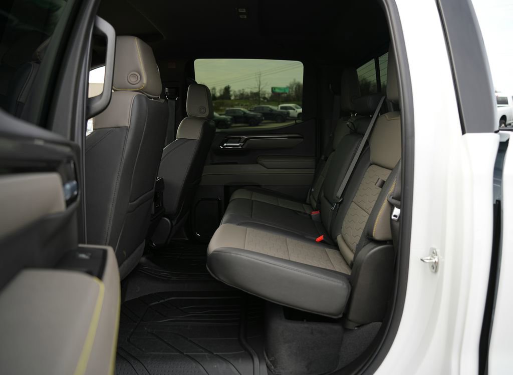 Used 2026 Chevrolet Silverado 1500 ZR2 w/ Dark Appearance Package image 30