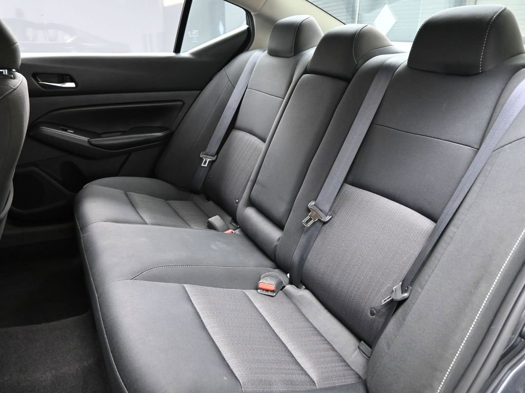 Used 2022 Nissan Altima 2.5 SV image 12