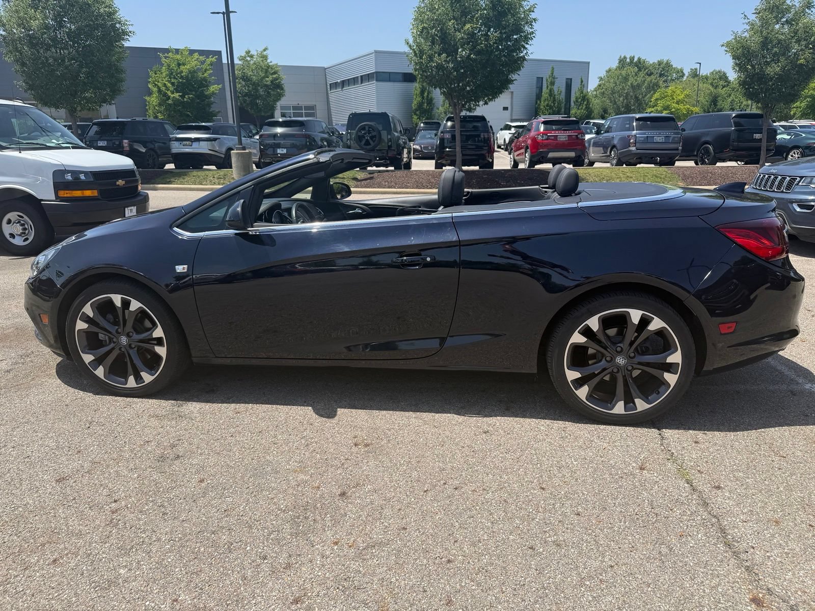 Used 2019 Buick Cascada Premium FWD image 8