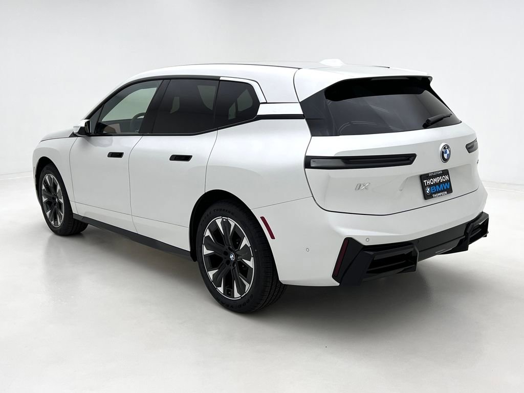 New 2026 BMW iX xDrive45 w/ M Sport Package image 8