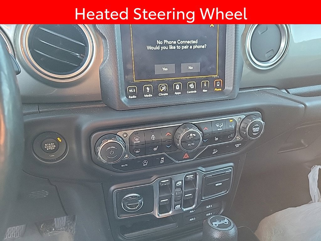 Used 2018 Jeep Wrangler Unlimited Sahara AWD/4WD image 8