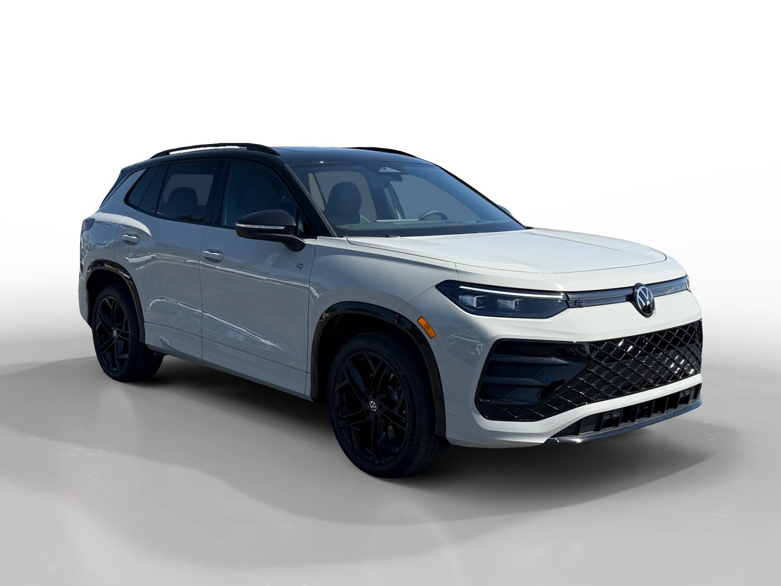New 2026 Volkswagen Tiguan SE R-Line AWD/4WD image 7