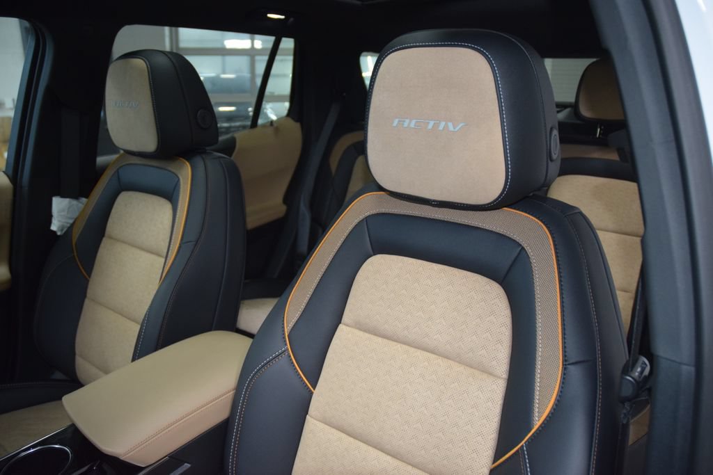 New 2027 Chevrolet Equinox ACTIV w/ Safety and Technology Package AWD/4WD image 42