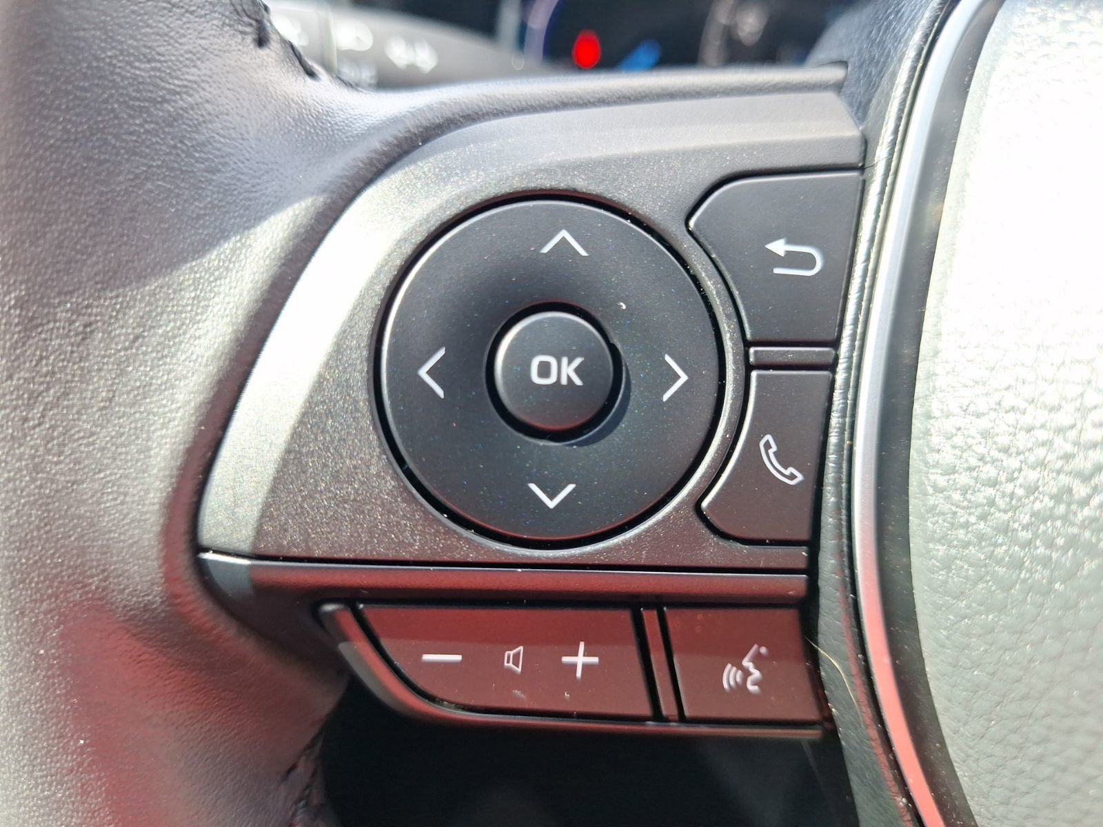 Used 2024 Toyota RAV4 XSE image 22