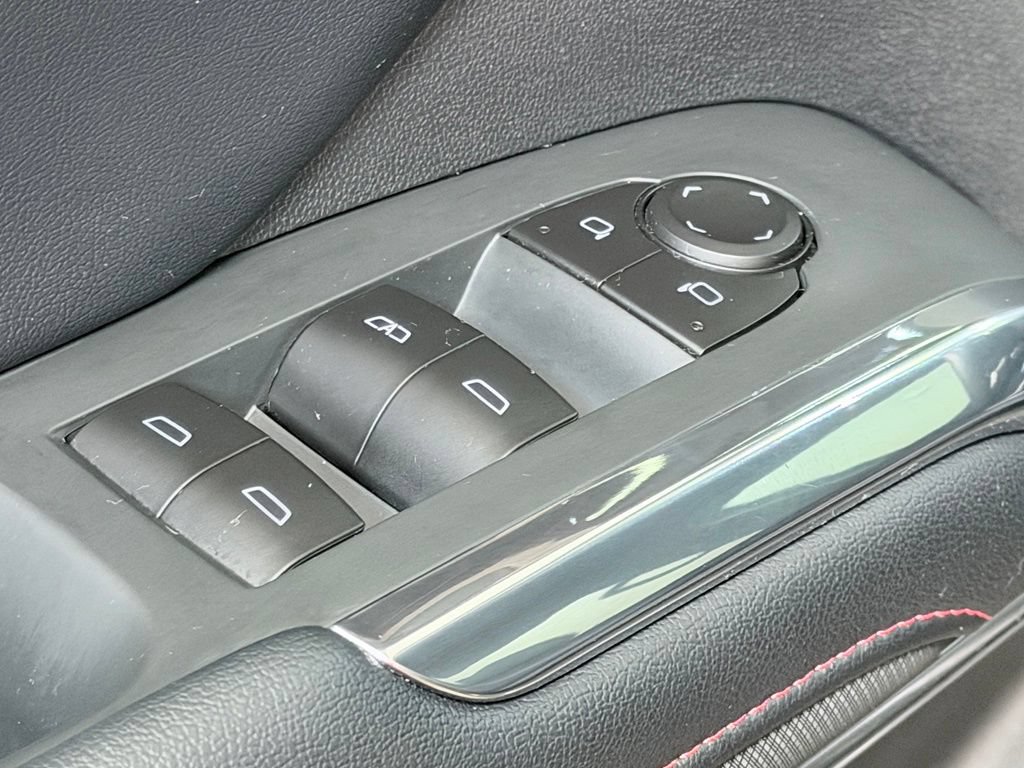Used 2026 Chevrolet Traverse Z71 w/ Driver Confidence Package AWD/4WD image 11