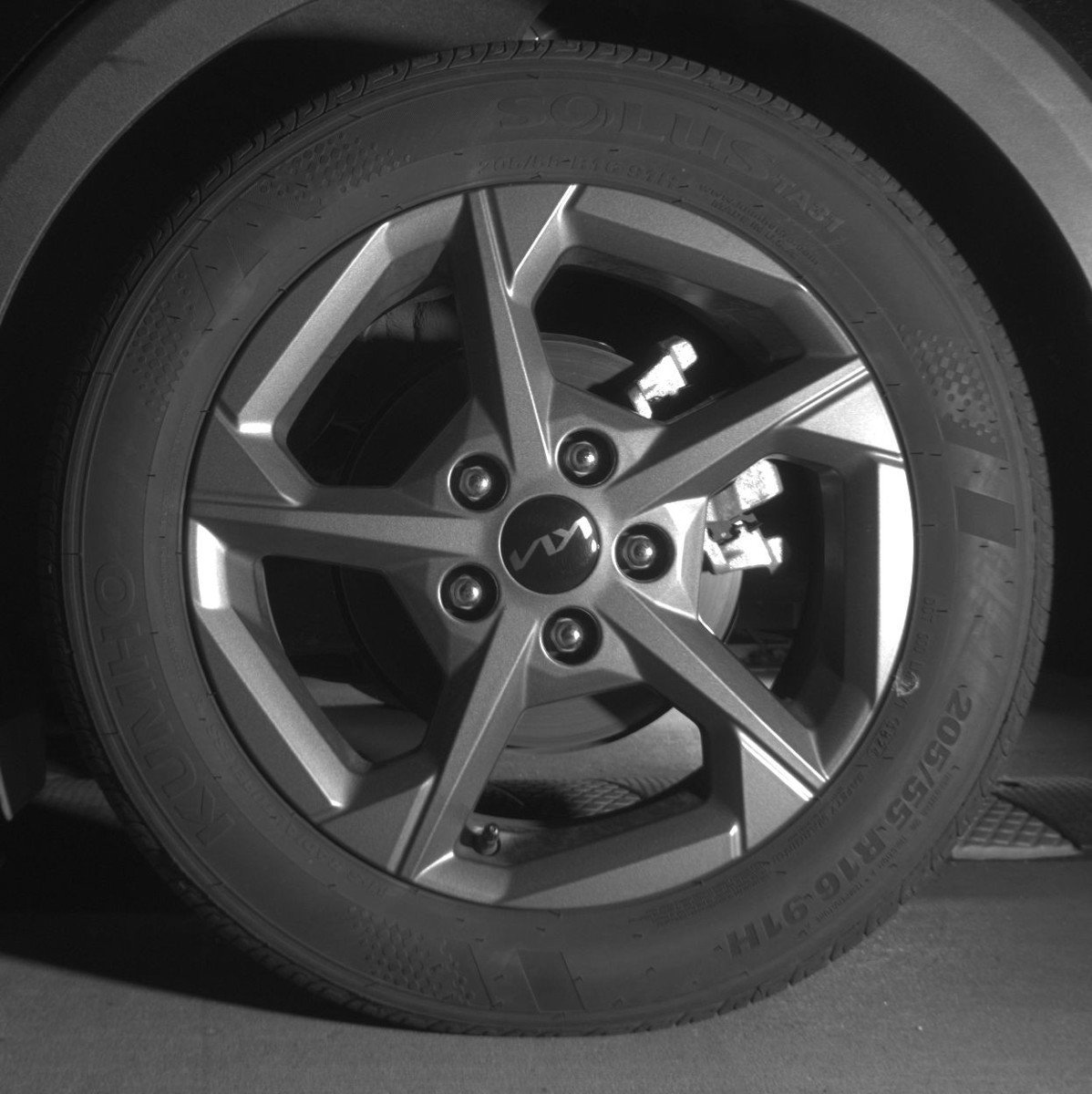 Used 2025 Kia K4 LXS image 14