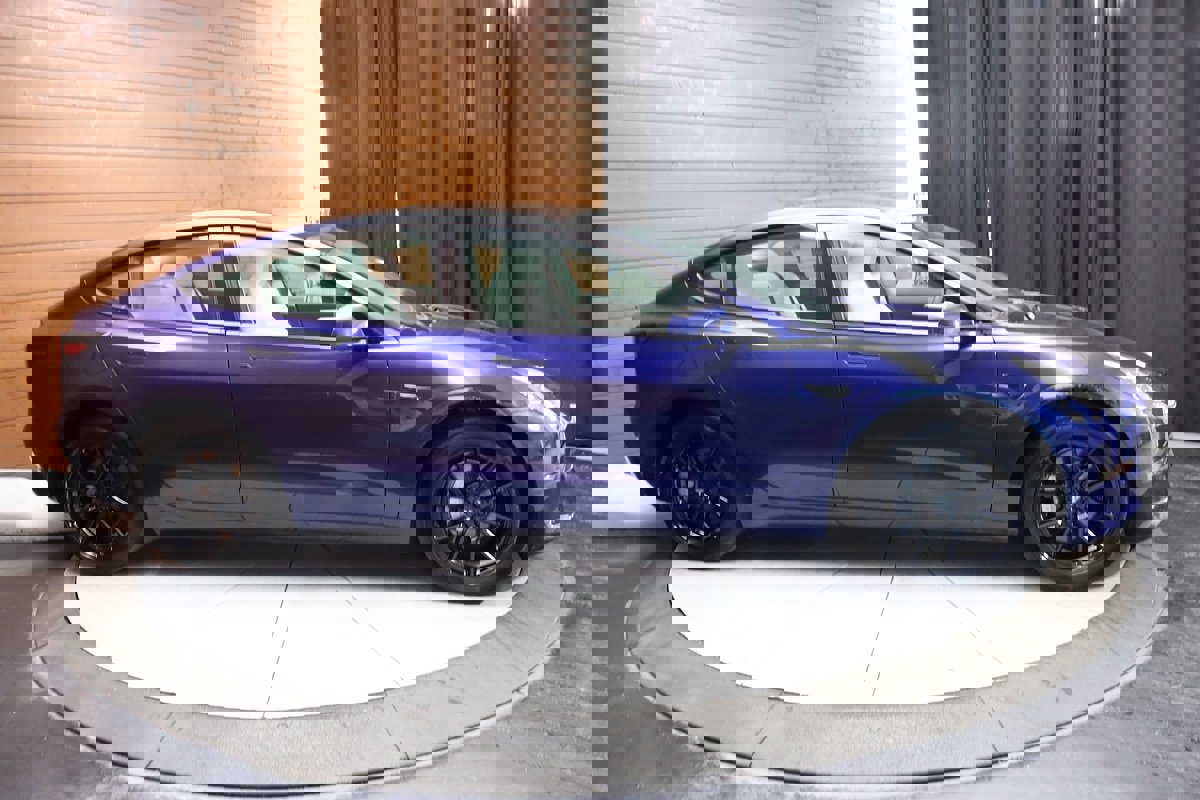 Used 2023 Tesla Model 3 Long Range image 18