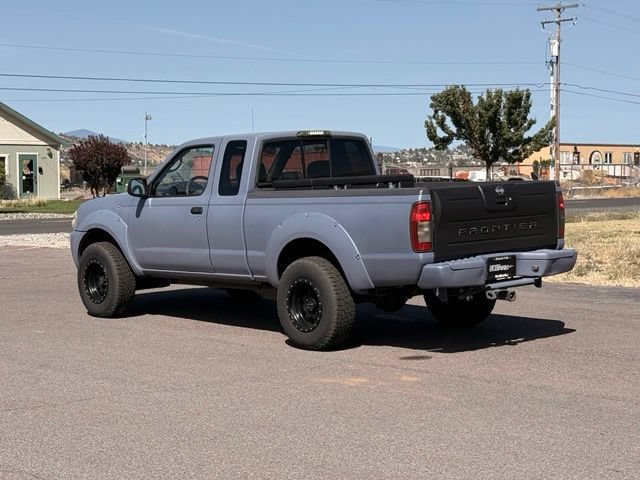 Used 2002 Nissan Frontier XE w/ (BCP) Body-Color Pkg AWD/4WD image 3