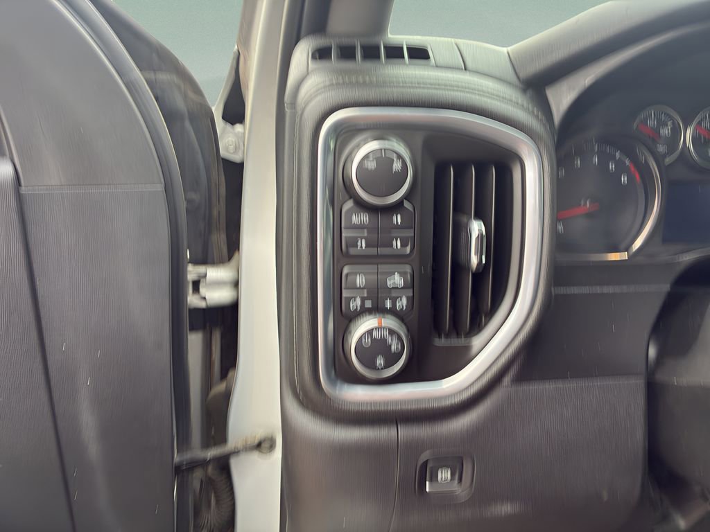 Used 2019 Chevrolet Silverado 1500 RST w/ All-Star Edition image 14