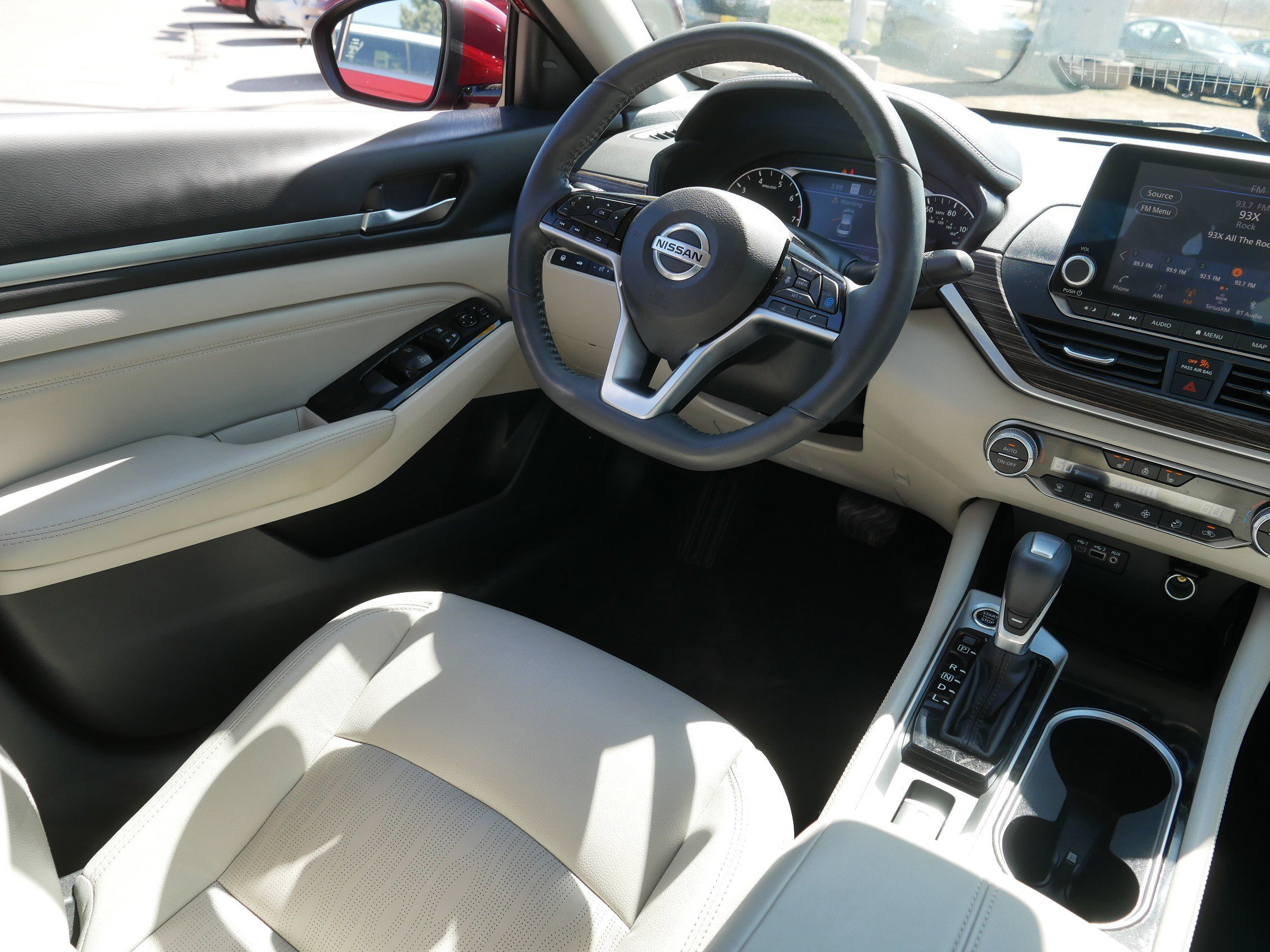 Certified 2022 Nissan Altima 2.5 SL AWD/4WD image 9