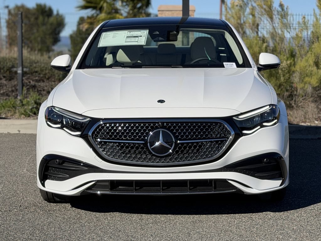 New 2026 Mercedes-Benz E 450 4MATIC Sedan image 5
