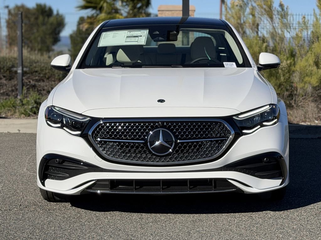 New 2026 Mercedes-Benz E 450 4MATIC Sedan image 5