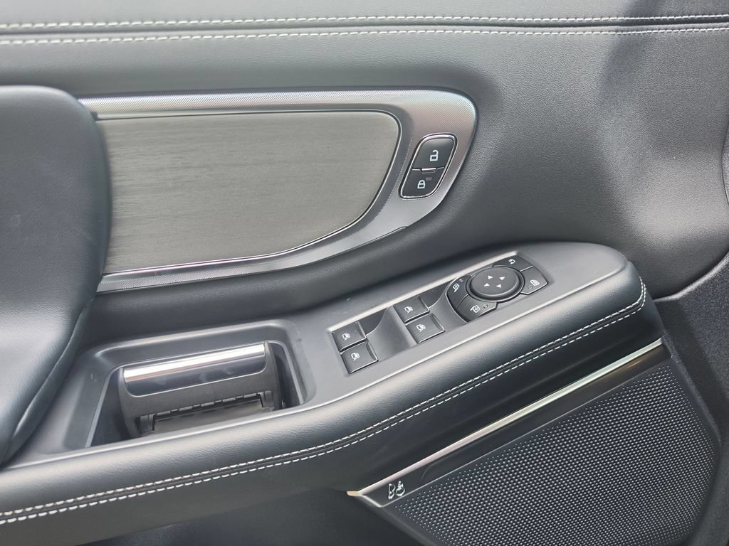 New 2027 Ford Expedition Platinum RWD image 21
