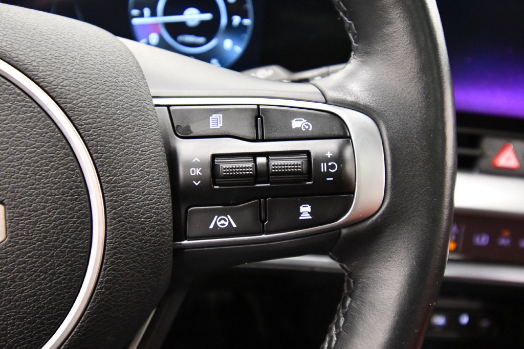 Certified 2023 Kia Sportage SX AWD/4WD image 22