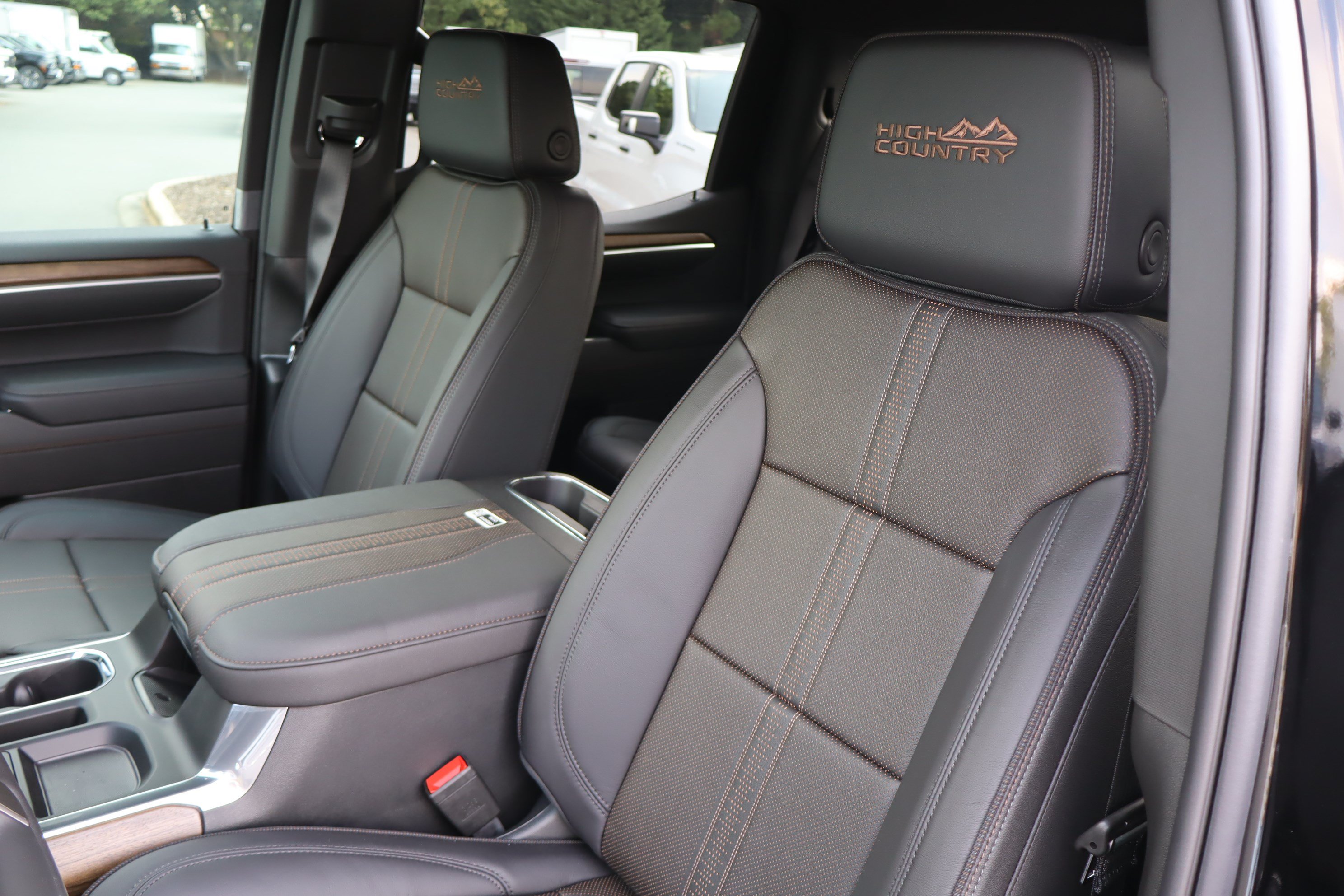 New 2026 Chevrolet Silverado 1500 High Country AWD/4WD image 15