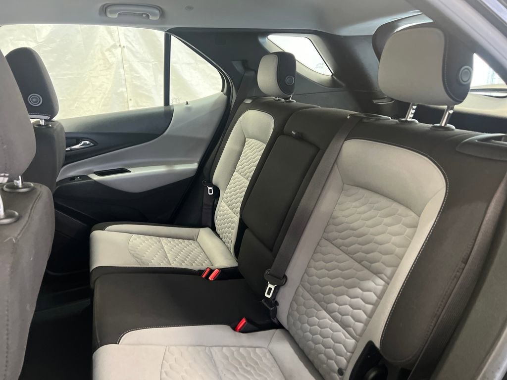 Used 2018 Chevrolet Equinox LS image 35