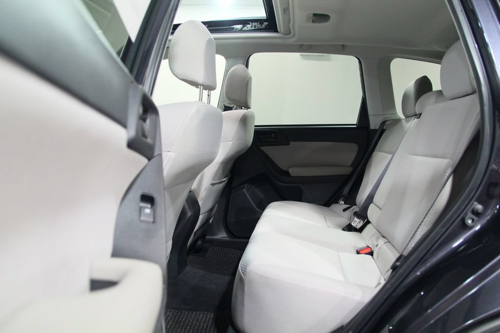 Used 2016 Subaru Forester 2.5i Premium AWD/4WD image 27