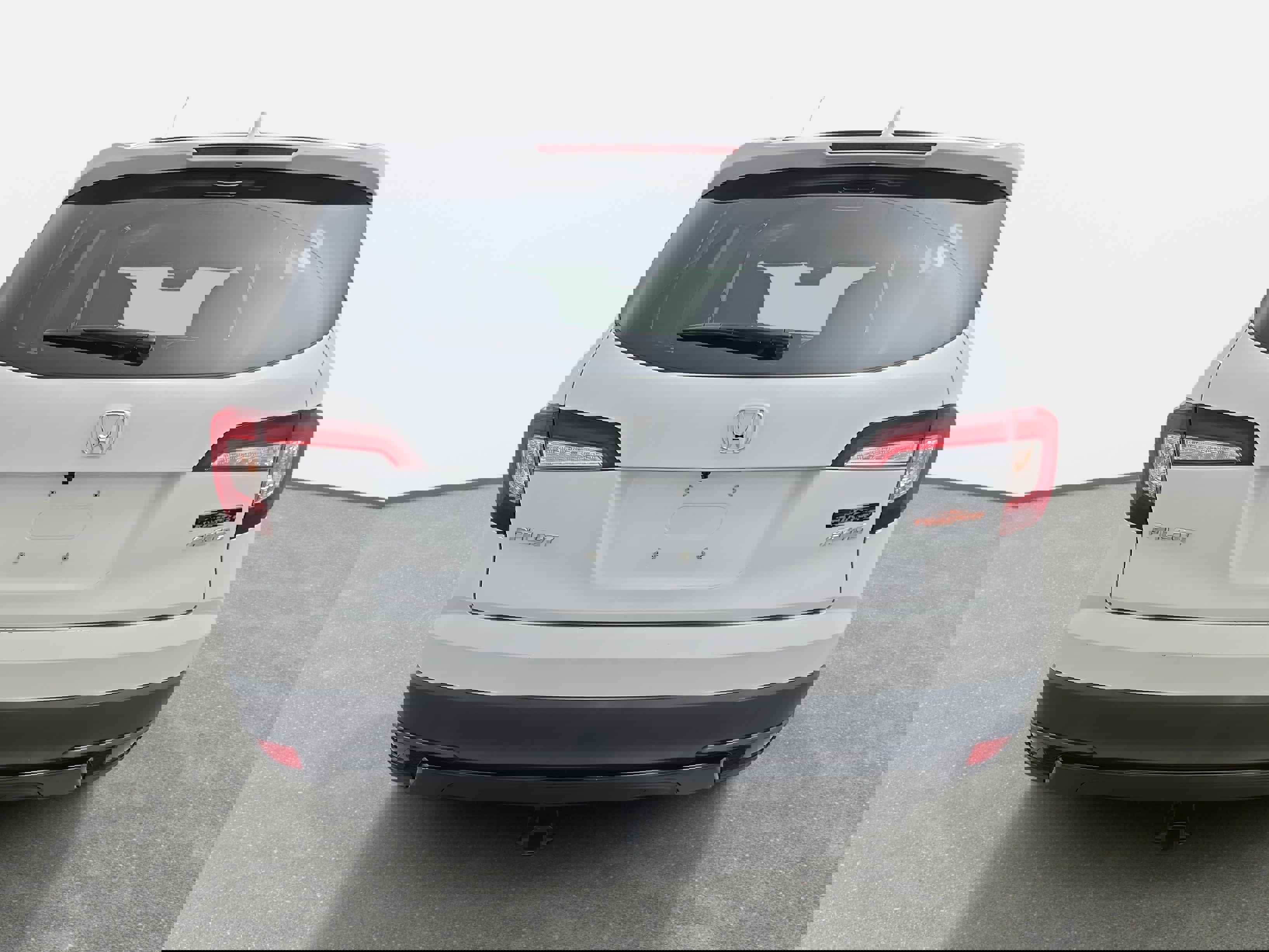 Used 2022 Honda Pilot TrailSport image 4