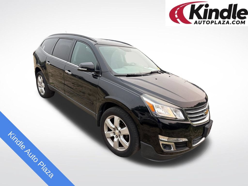 Used 2017 Chevrolet Traverse LT w/ Style and Technology Package
