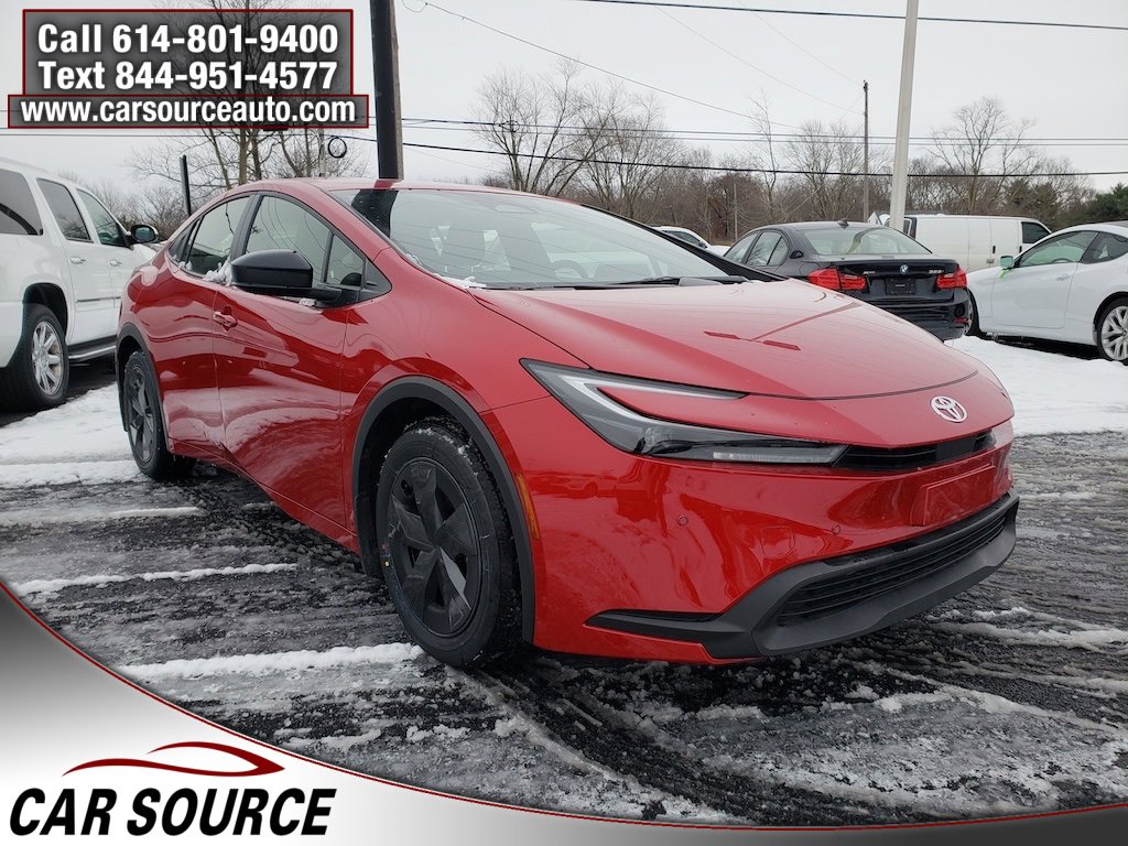 Used 2026 Toyota Prius LE image 3