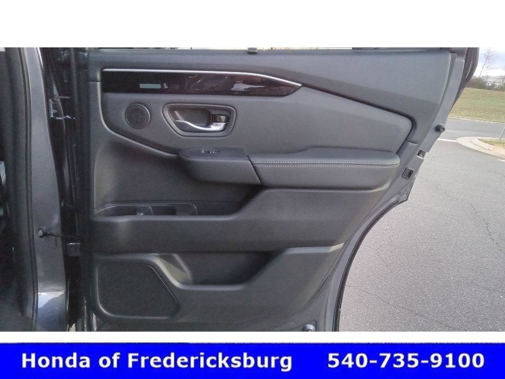 Certified 2025 Honda Pilot EX-L image 33