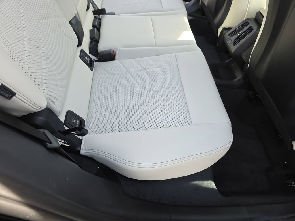 Used 2026 BMW X1 xDrive28i image 15