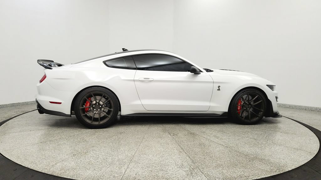 Used 2020 Ford Mustang Shelby GT500 w/ Technology Package RWD image 6