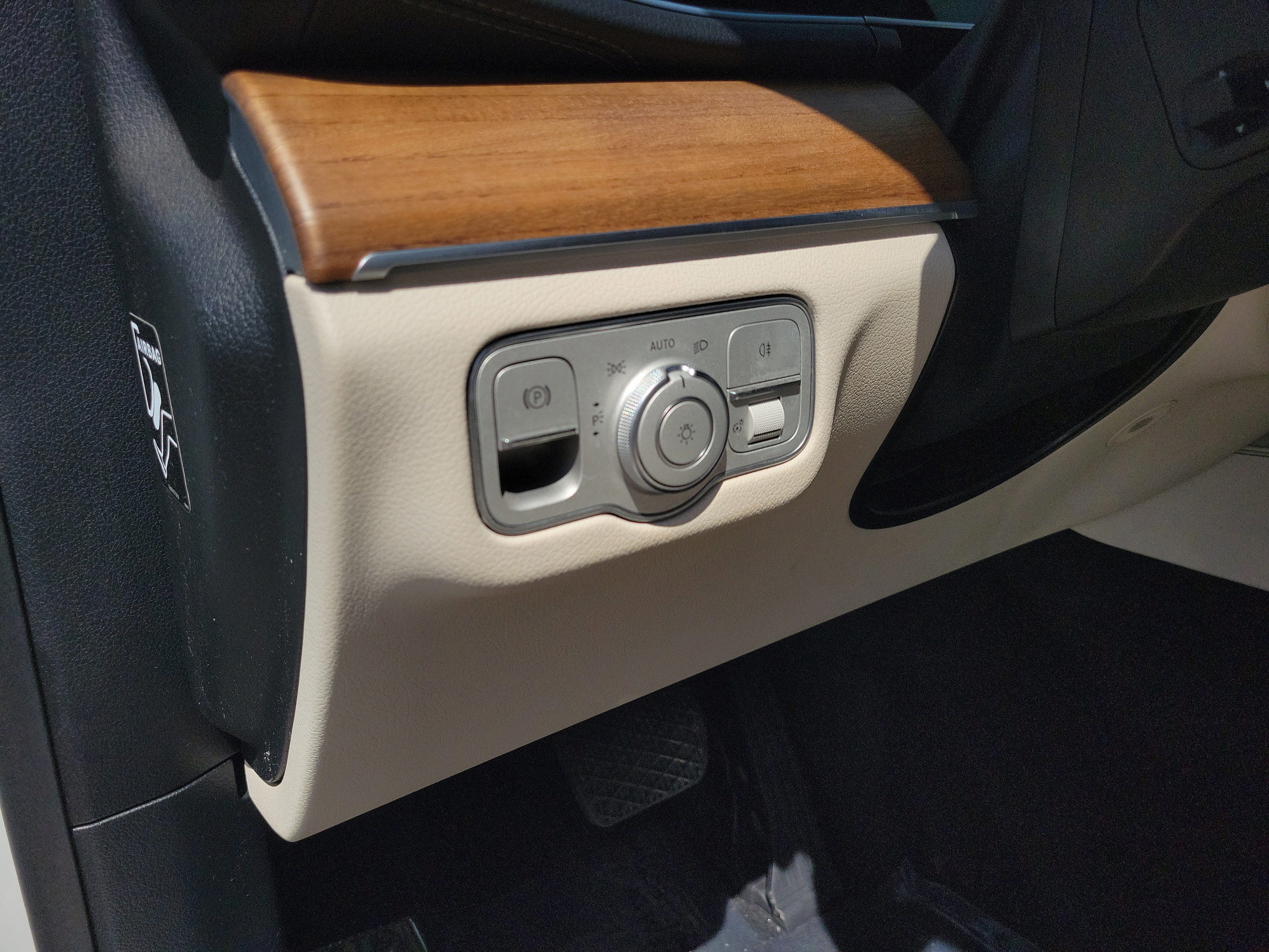 Used 2022 Mercedes-Benz GLS 450 4MATIC image 20