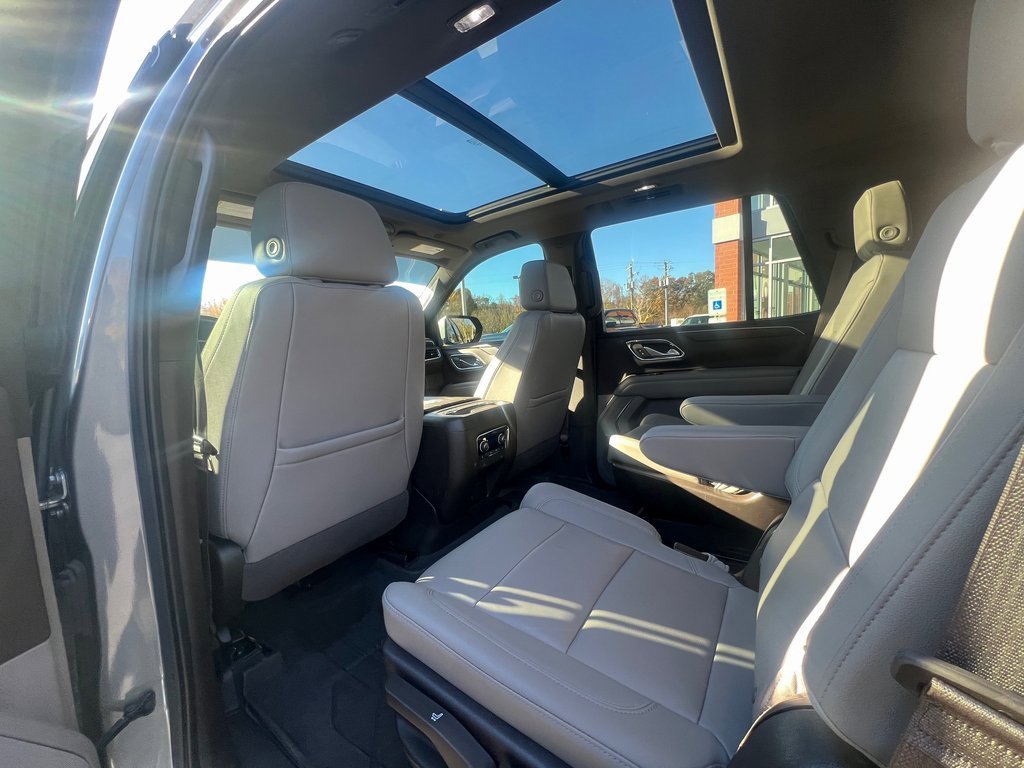 Used 2022 Chevrolet Tahoe Z71 w/ Luxury Package image 15