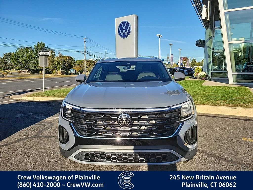 New 2026 Volkswagen Atlas Cross Sport SE image 2